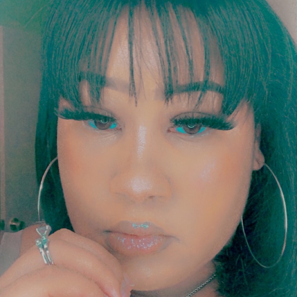 Meet your Posher, Ayrianna